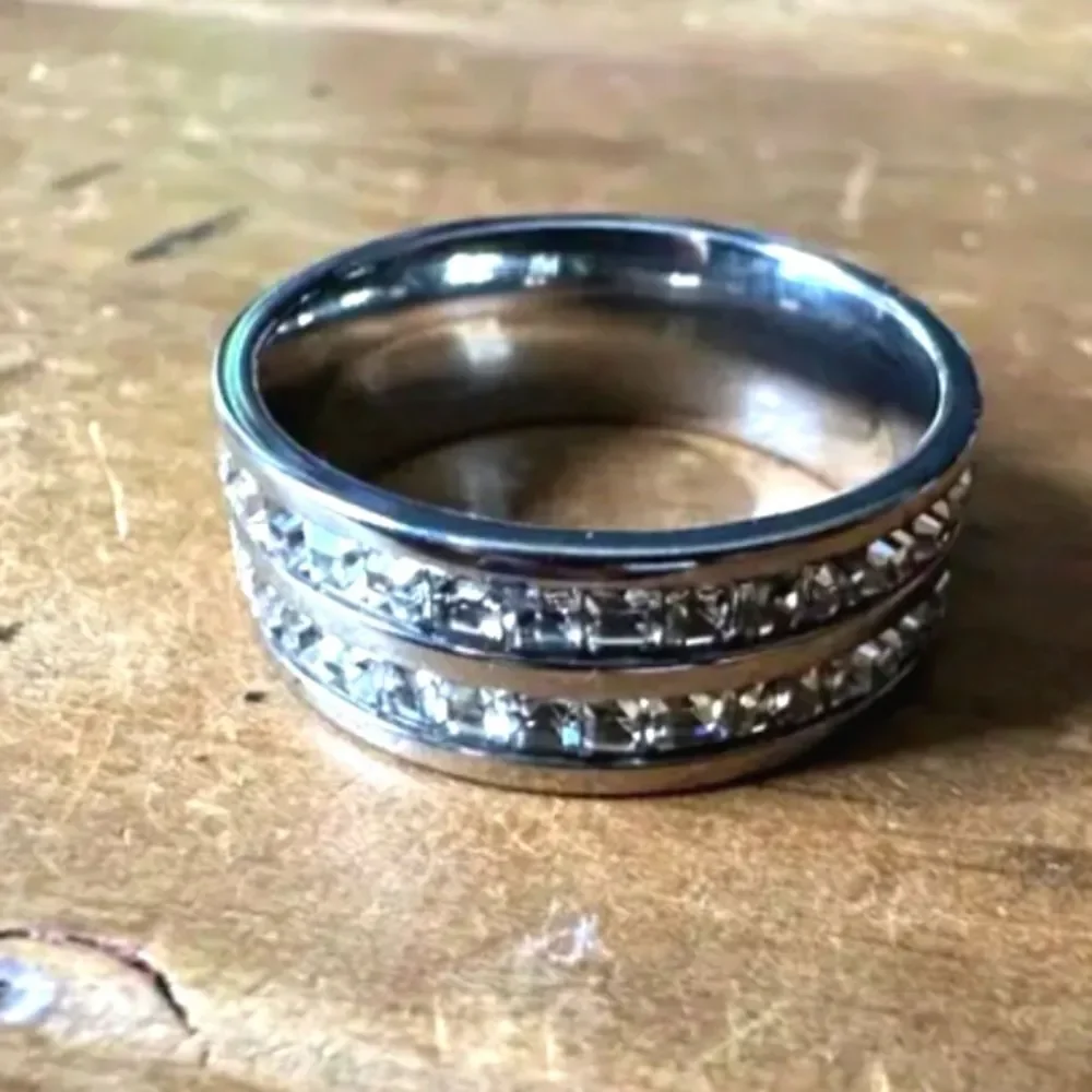 boutique simulated diamonds